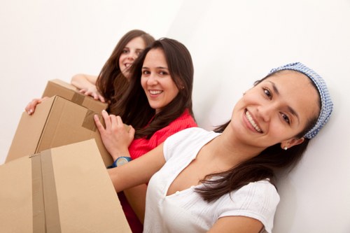 Man and van transport for flat move in Haringey
